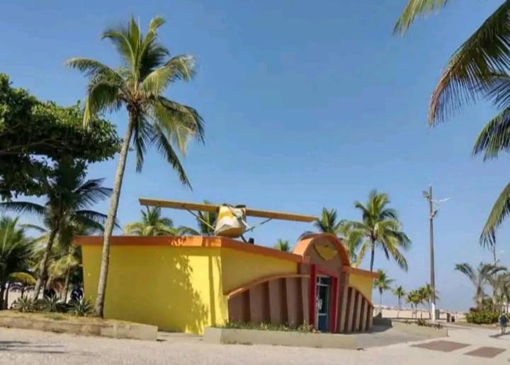 Acolhedor E Amplo Com Apartamento *